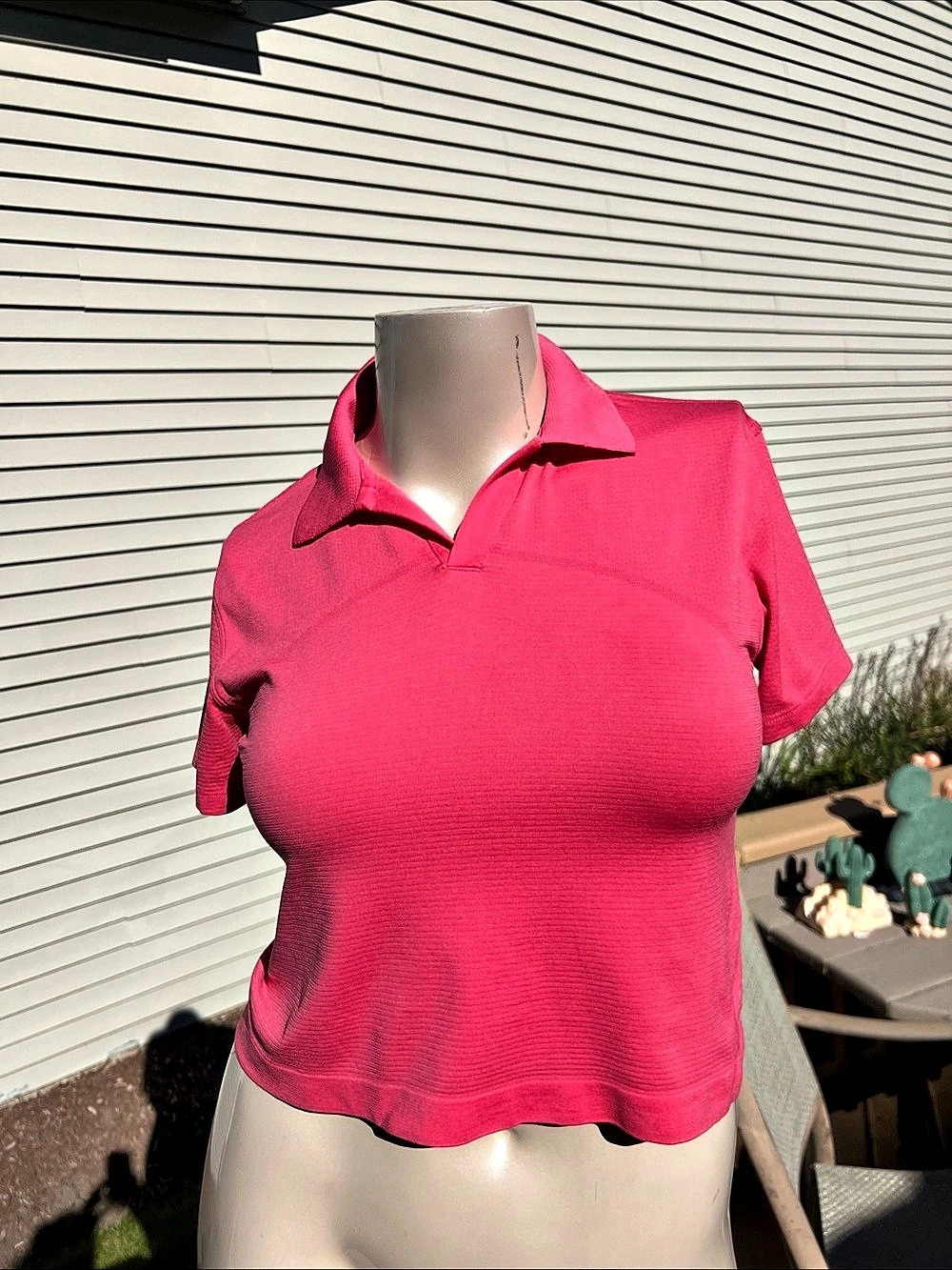 Lululemon Swiftly Tech Relaxed-Fit Polo Shirt Size 6 Cropped Lip Gloss Hot Pink